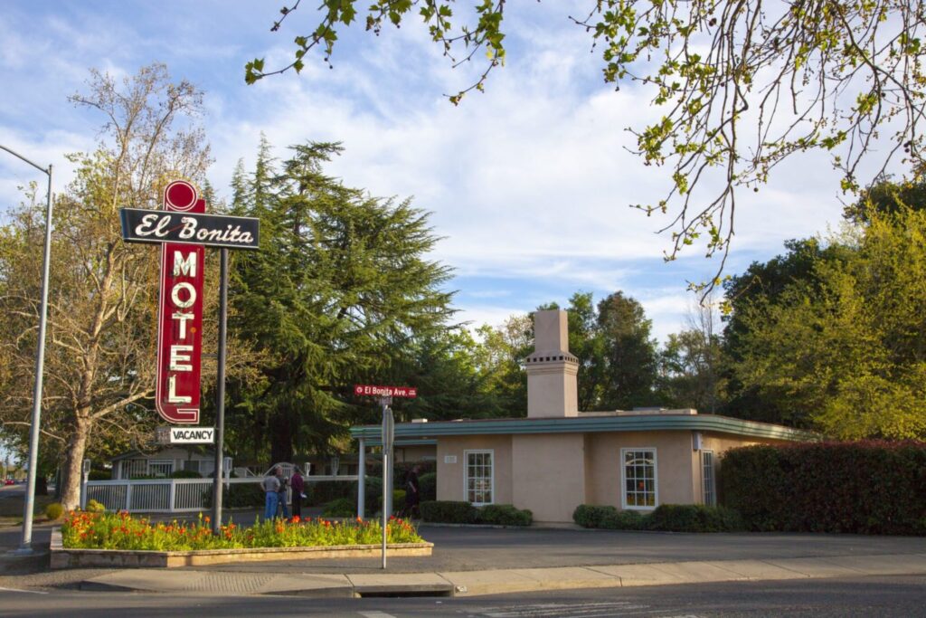 the classic, art deco-style El Bonita motel off of Main Street in St. Helena, CA