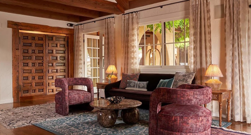 Rancho Caymus Inn, shown in the V. Sattui wine blog on the best places to stay in Napa Valley, or the best hotels in Napa